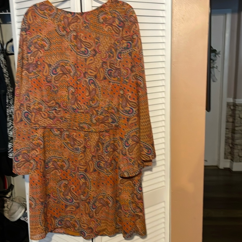 Women’s dress